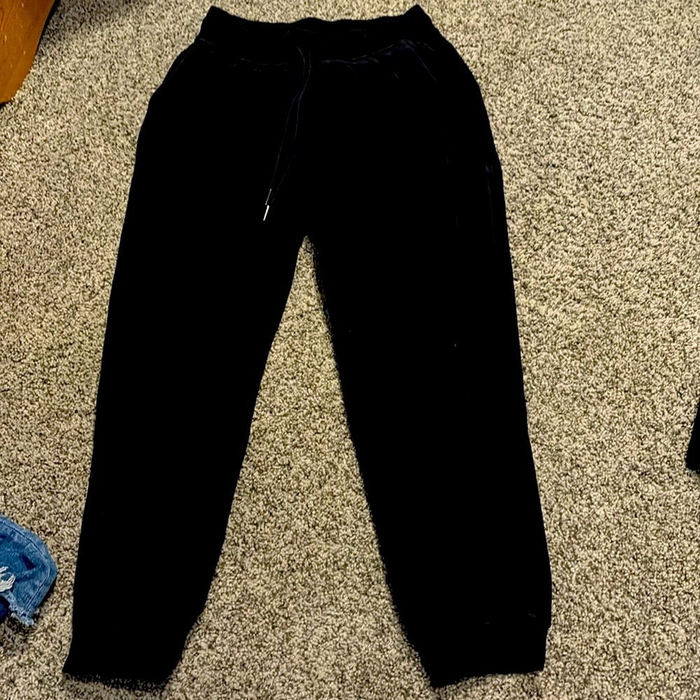 Lululemon joggers